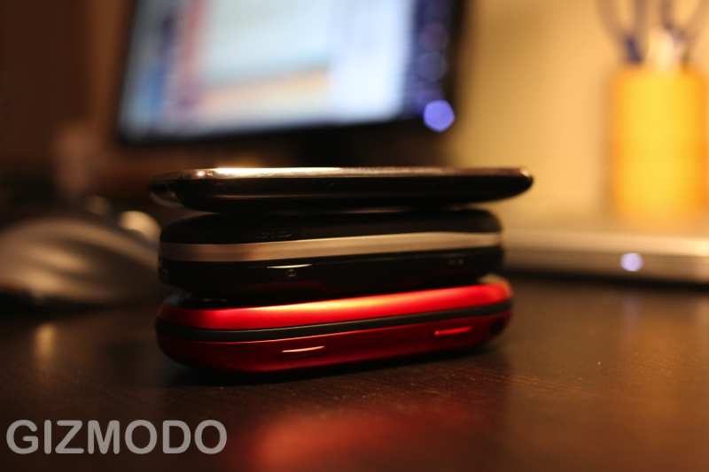 Illustration for article titled Ocean 2 Review (Verdict: A Great Phone If It Were 2007)